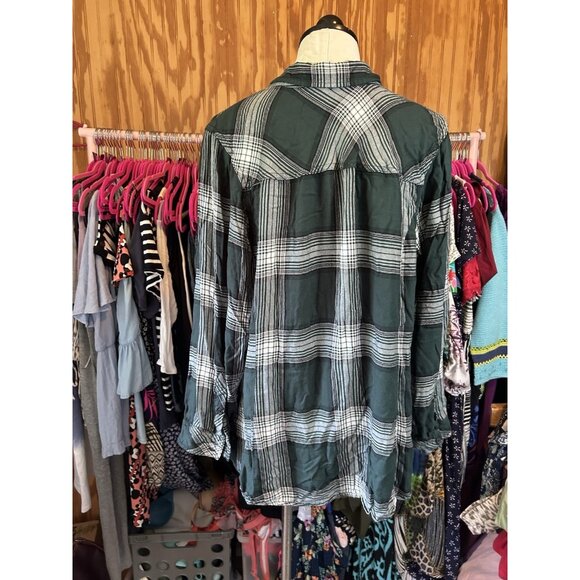 Torrid Green Plaid Ultra Soft Rayon Flannel Long Sleeve Button Down Pockets 3 3X - Picture 7 of 10